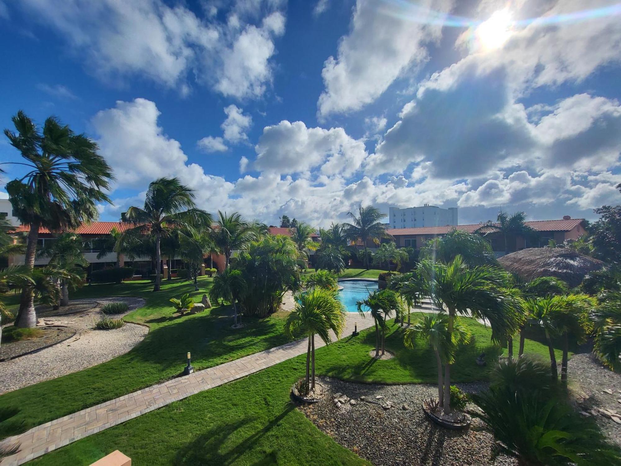 Eagle Beach Luxury House, Walking Distance To The Beach Palm Beach Zewnętrze zdjęcie
