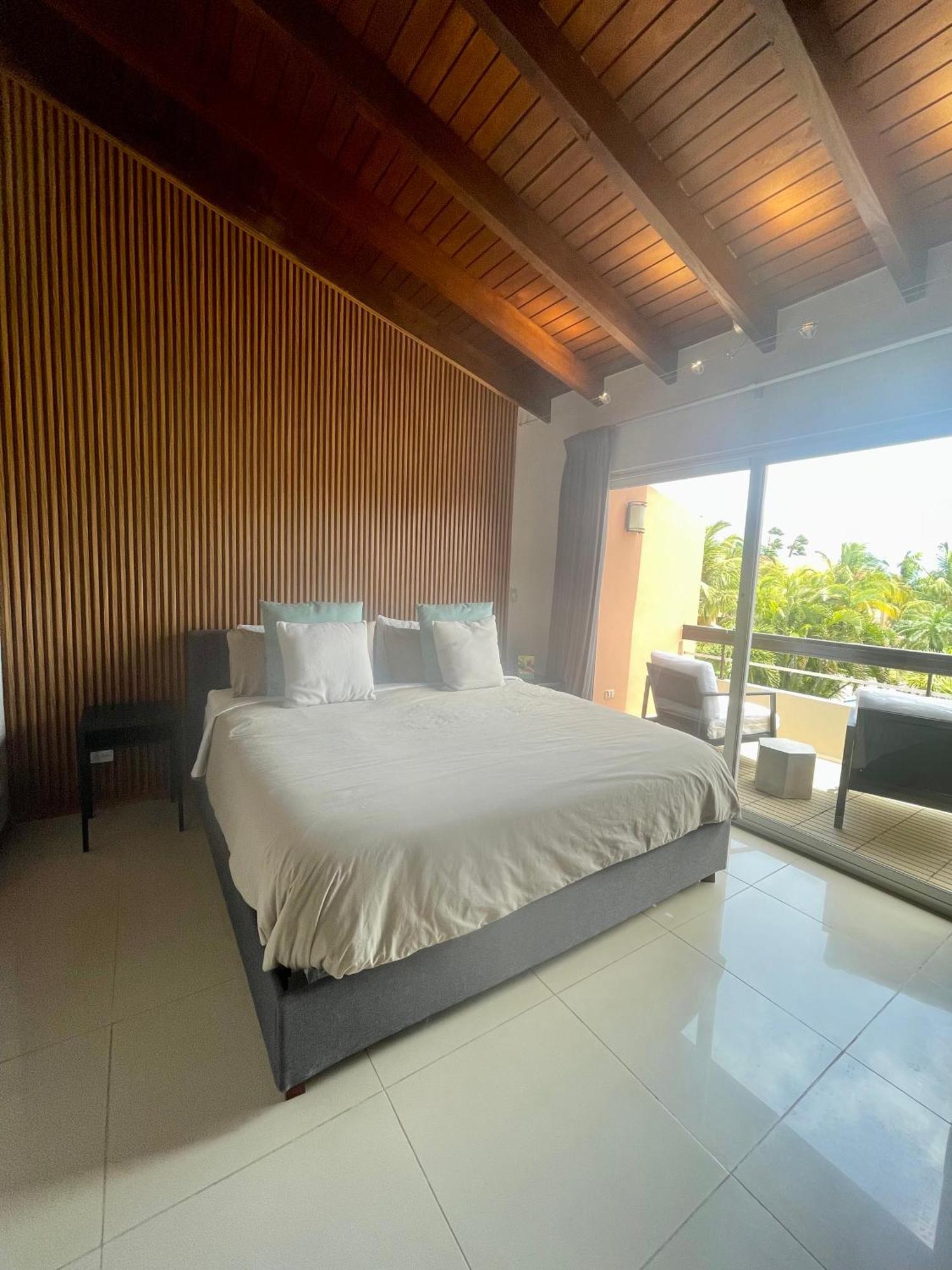 Eagle Beach Luxury House, Walking Distance To The Beach Palm Beach Zewnętrze zdjęcie